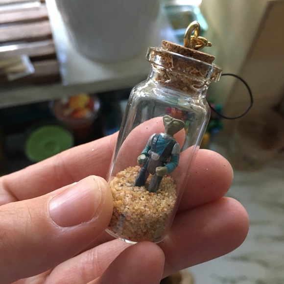 Star Wars Bottle Keychain - T-head - Picture 1 of 1